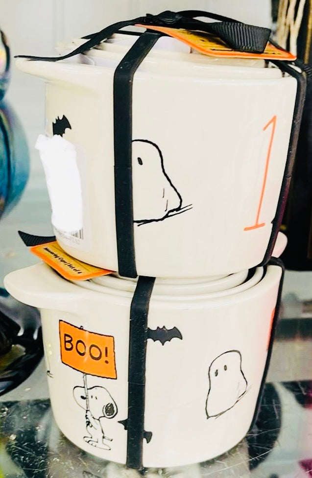 Rae Dunn snoopy halloween measuring cups authentic