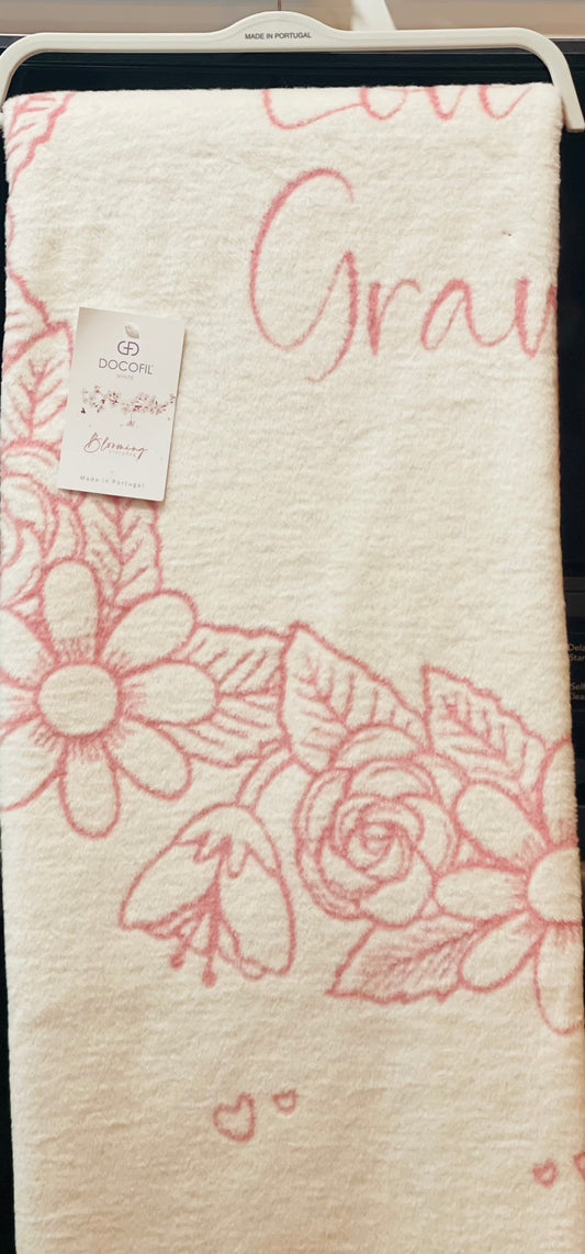 New Decofil super soft LOVE YOU GRAMMY ivory throw blanket decor 51x67