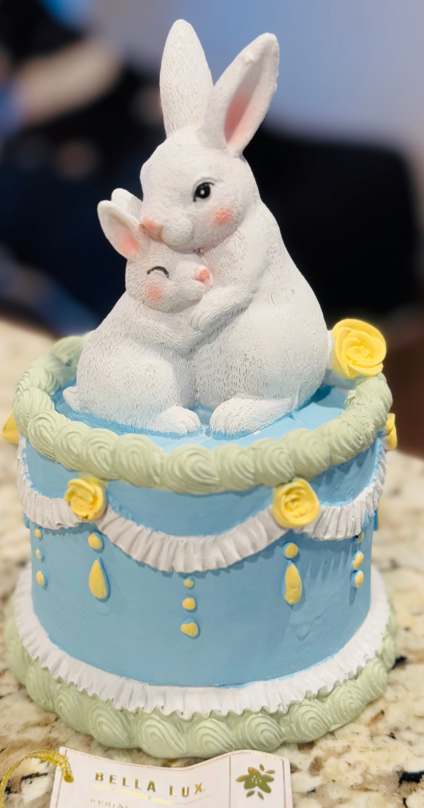 New Bella Lux resin Faux blue cake Easter decor 8.5x5.25”