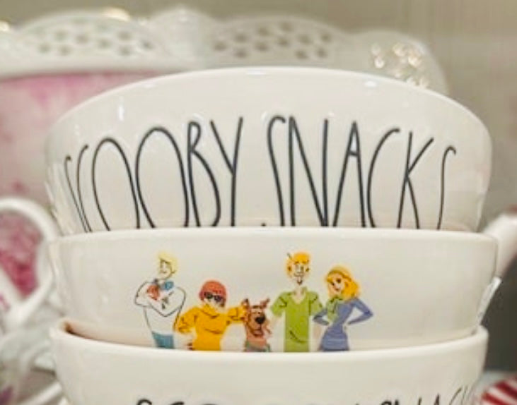 New Rae Dunn x Scooby Doo ceramic 2-piece cereal bowl set SCOOBY SNACKS