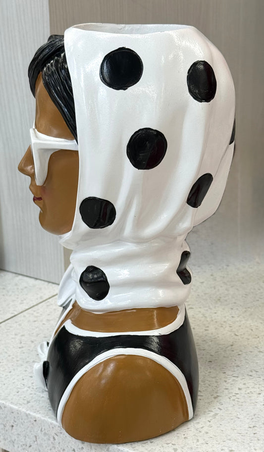 New resin polka dot head wrap head vase decor 9.5x7.5