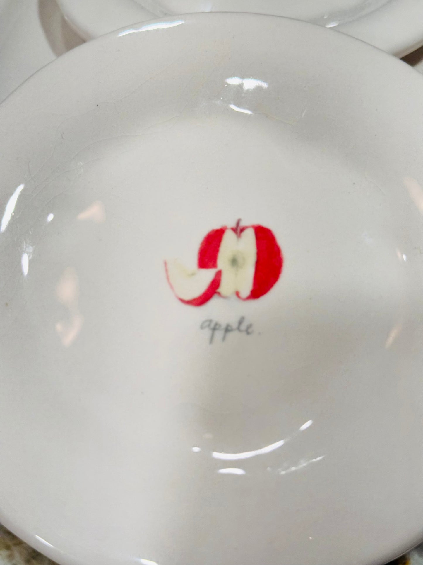 New Rae Dunn ceramic vintage APPLE 🍎 round plate set