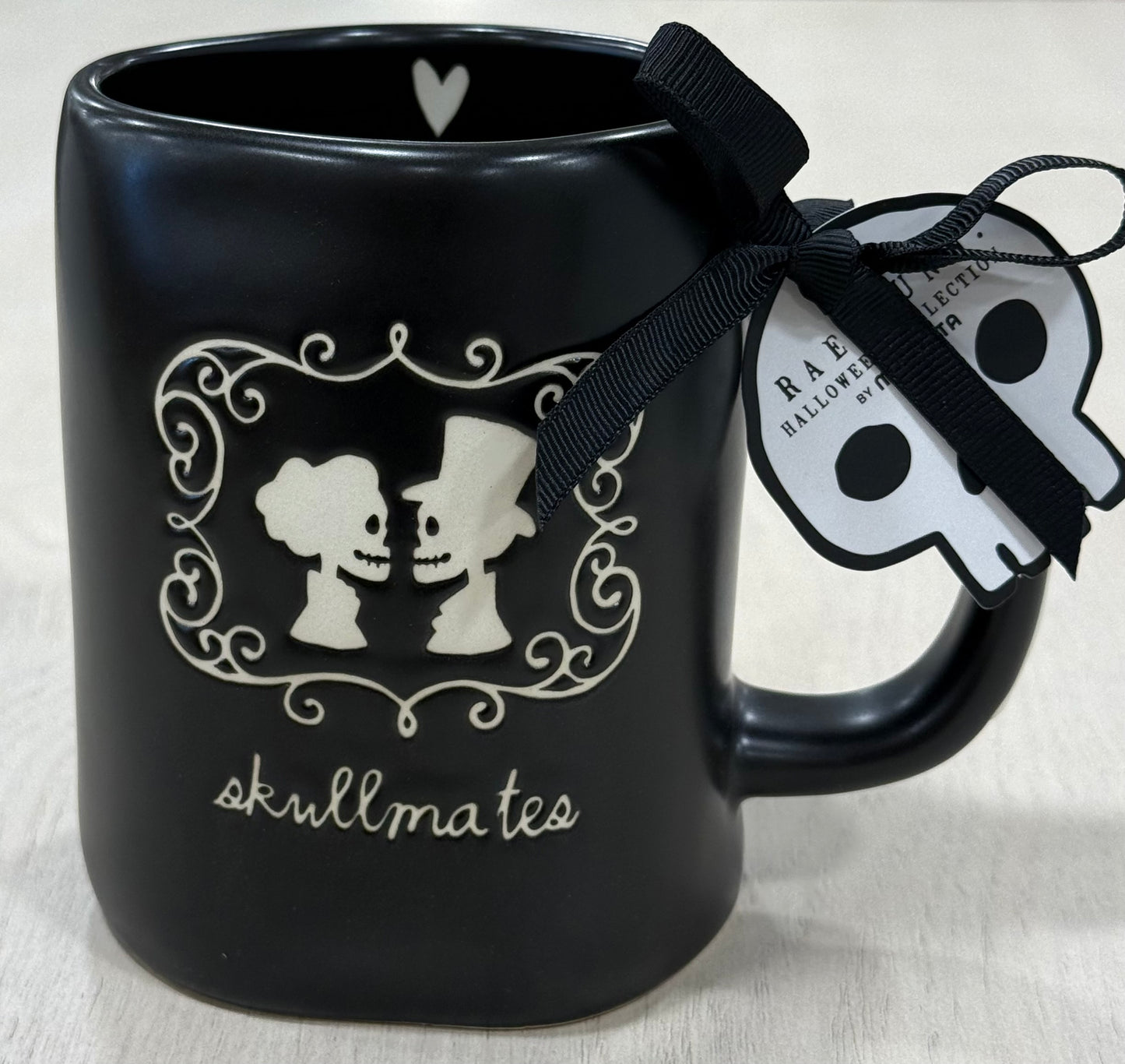New Rae Dunn black ceramic Halloween coffee mug SKULLMATES