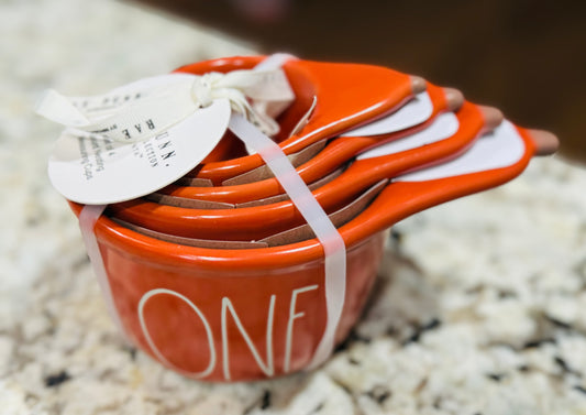 New Rae Dunn fall ceramic gourd measuring cup set