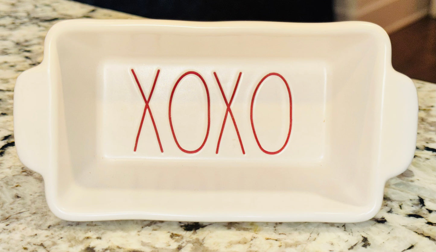 New Rae Dunn mini loaf pan XOXO 💋