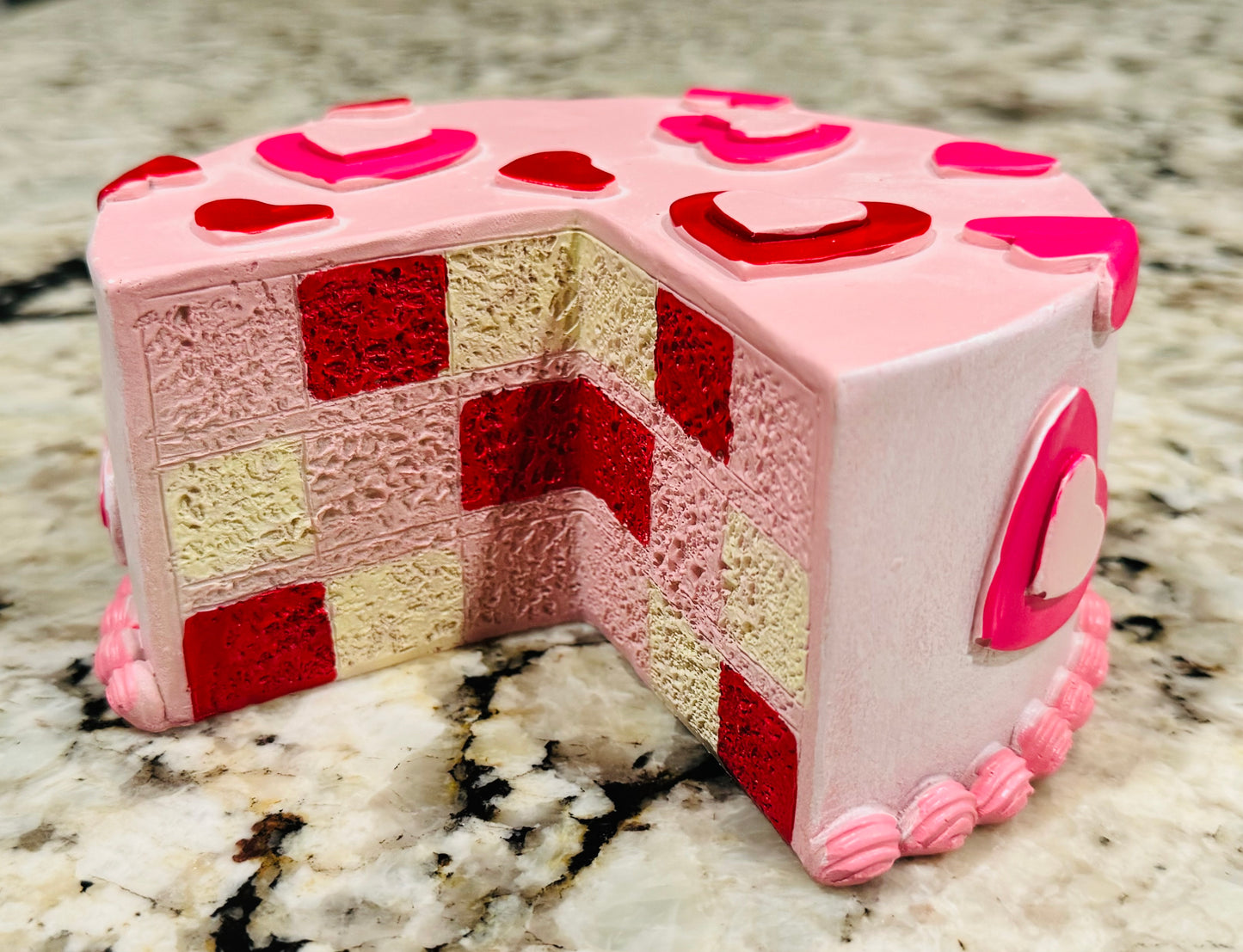 New resin faux cake Valentine day decor cut interior piece