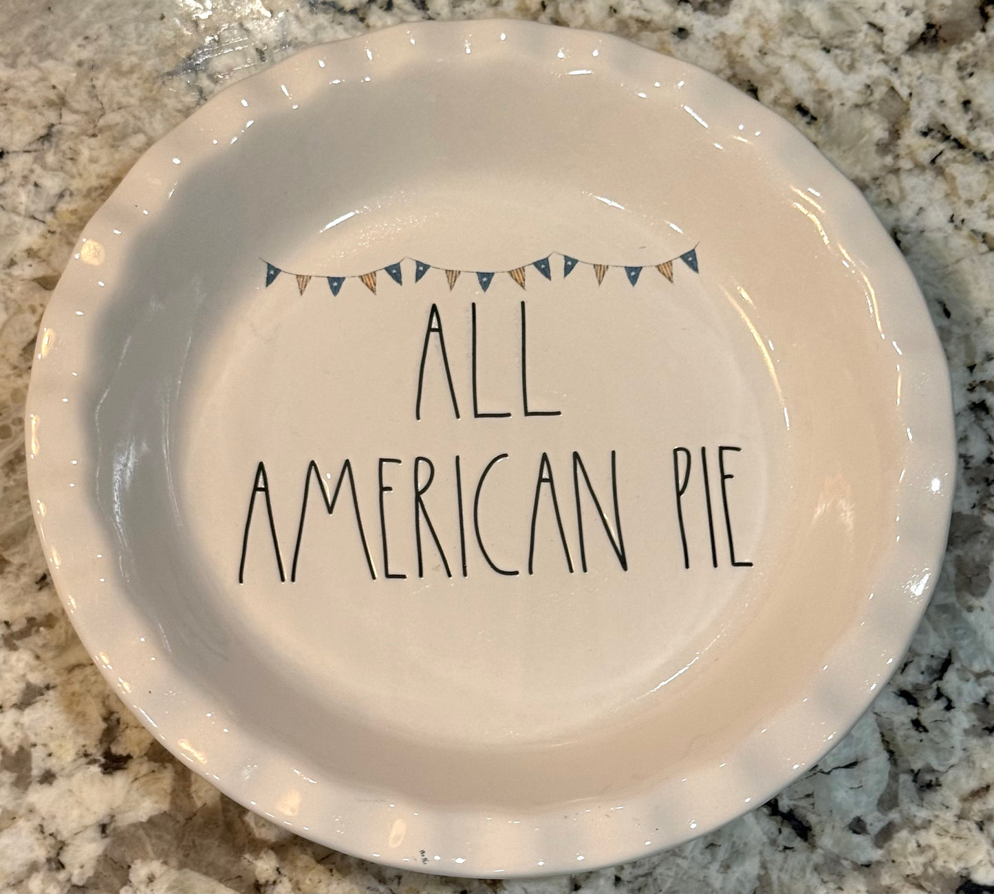New Rae Dunn Americana ceramic pie plate ALL AMERICAN PIE flag banner