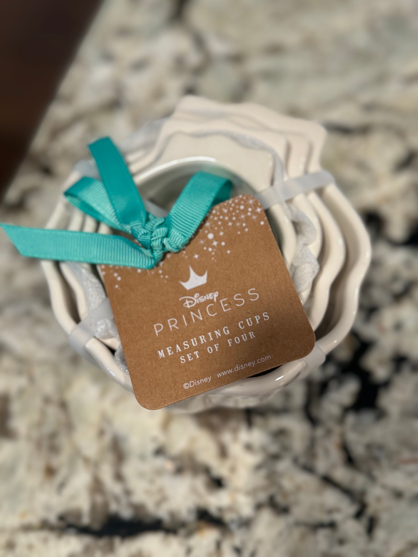 New Rae Dunn x Disney’s The Little Mermaid 🧜🏽♀️ ceramic iridescent shell style measuring cup set