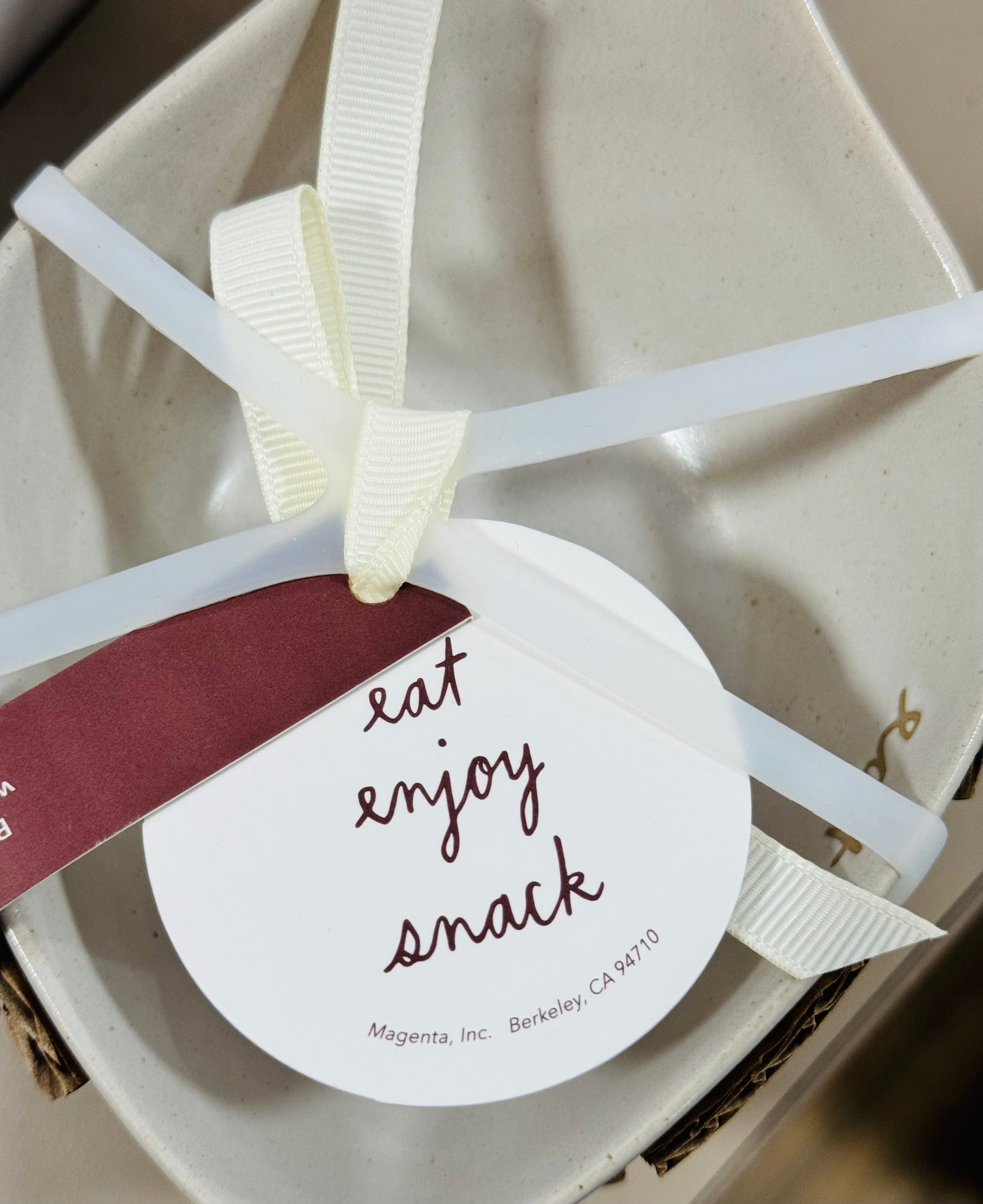 New Rae Dunn 3-piece ceramic leaf ๐ spoon rest set