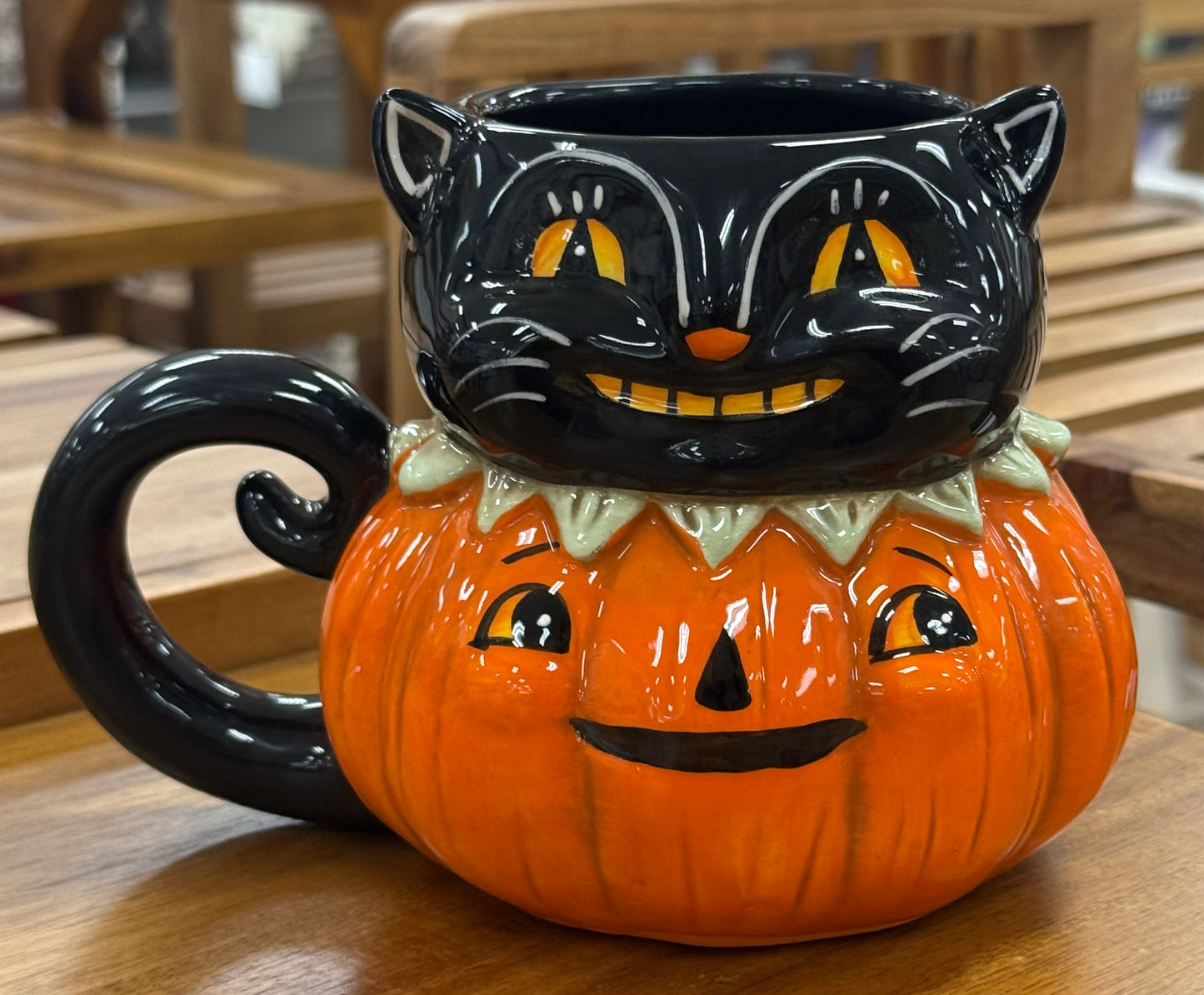New Joanna Parker ceramic pumpkin cat coffee mug Halloween decor