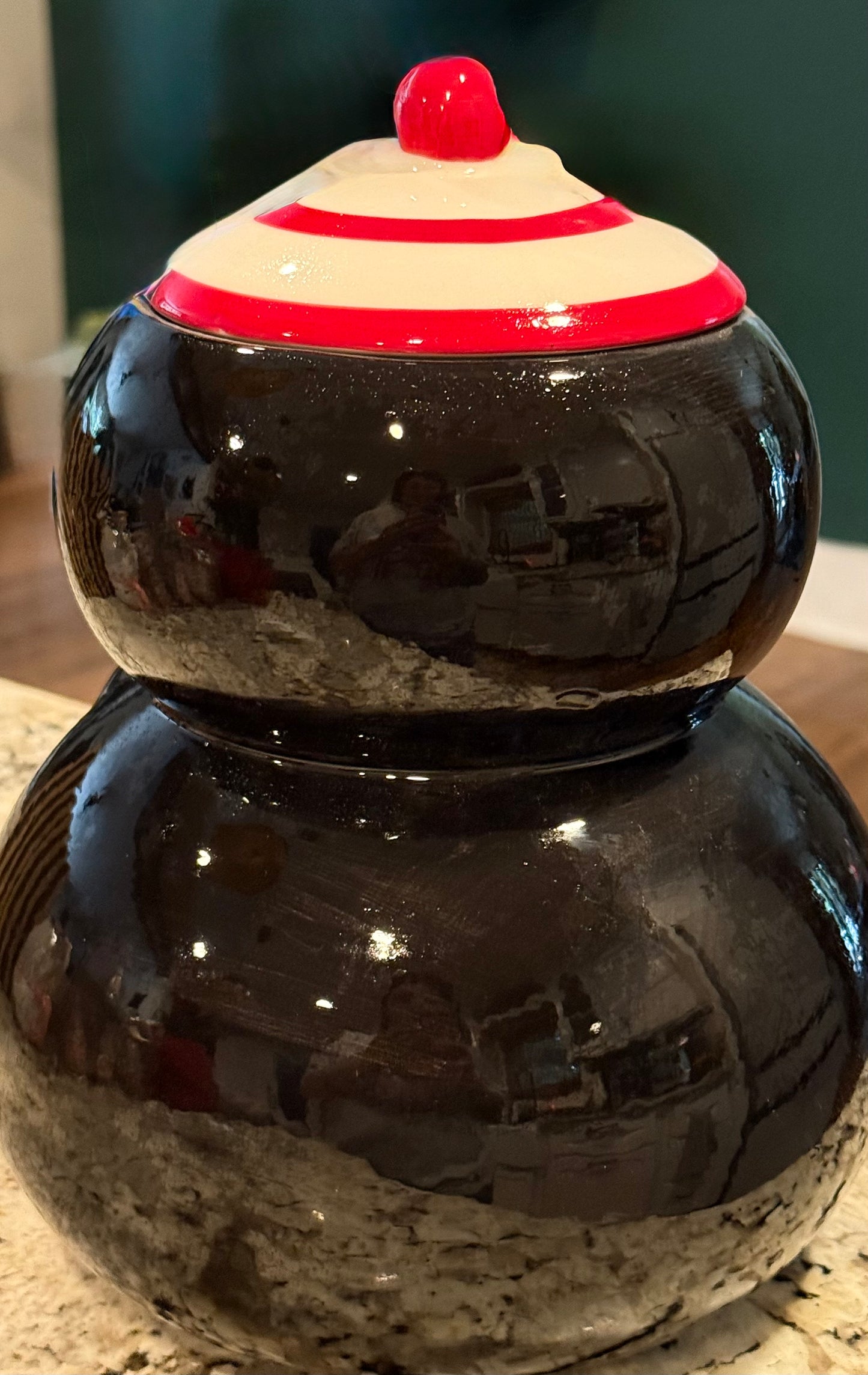 New Joanna Parker black ceramic penguin Christmas cookie jar storage container decor