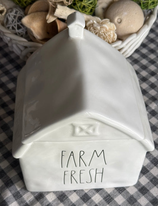New Rae Dunn white ceramic barn cookie jar FARM FRESH