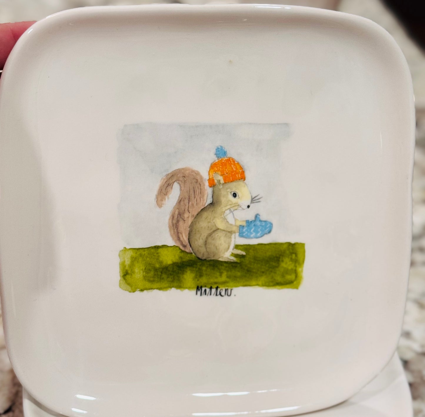 Rae Dunn ceramic critter line fall plate MITTENS