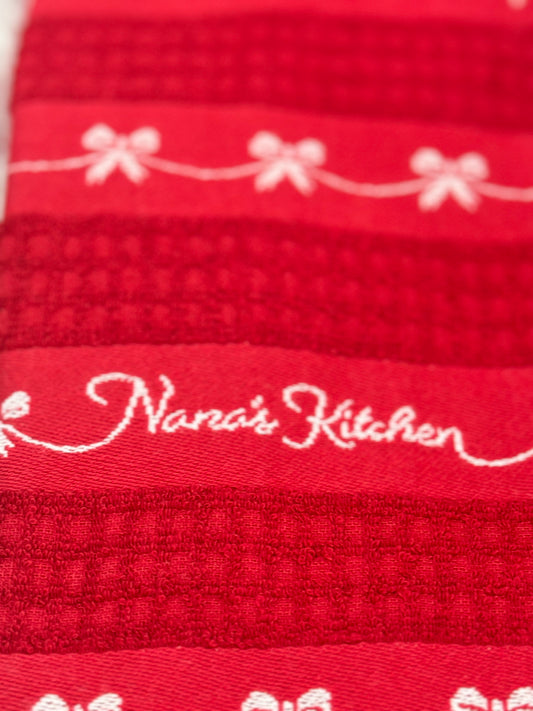 New 3-piece Christmas kitchen dish towel set with cookie cutter NANA’S KITCHEN