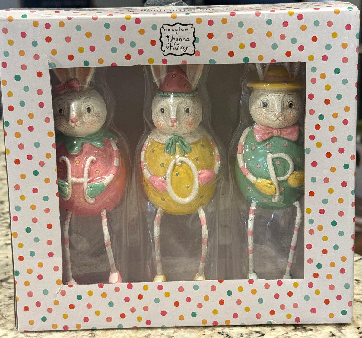 New Joanna Parker resin shelf sitter Easter bunny’s HOP