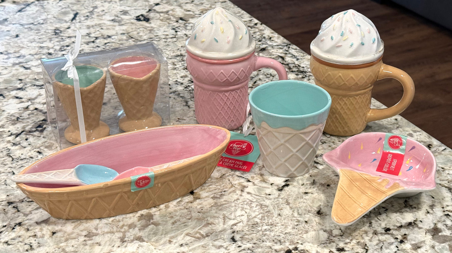 New ceramic ICE CREAM SHOP 9 total pieces serving dish decor set