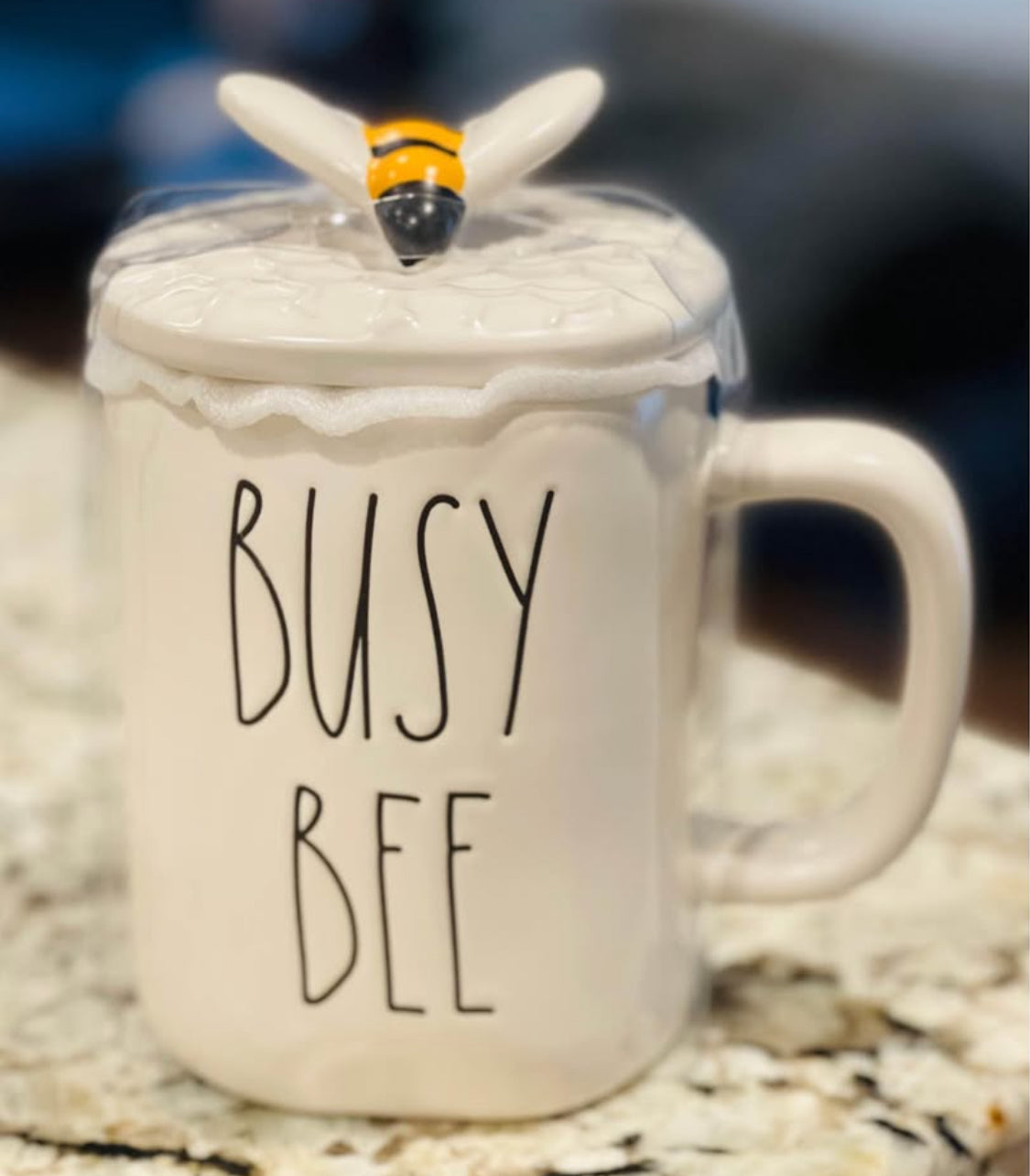 New Rae Dunn white ceramic 🐝 topped coffee mug BUSY BEE
