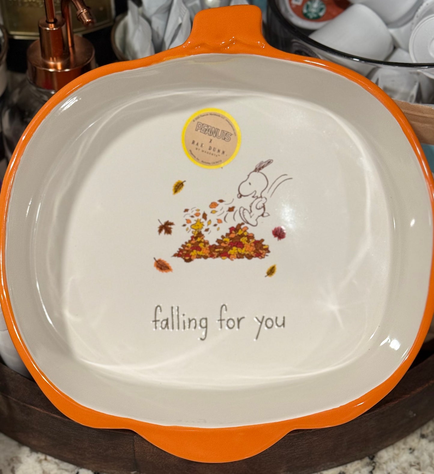 New Rae Dunn x Peanuts ceramic Snoopy fall pumpkin baking dish FALLIN FOR YOU