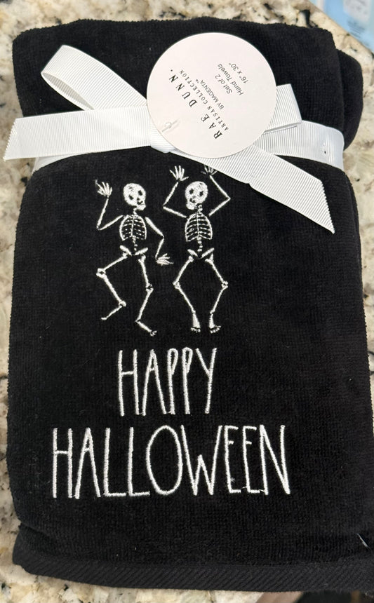 New Rae Dunn black skeleton HAPPY HALLOWEEN 2-piece hand towel set