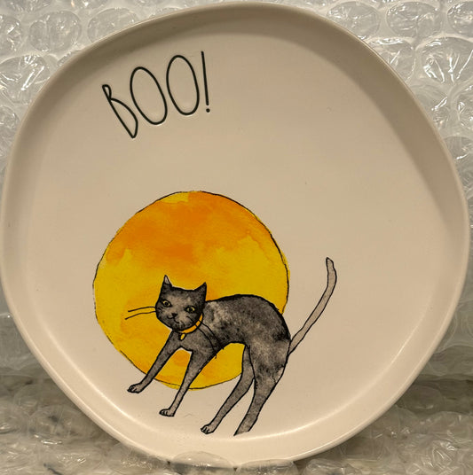 New Rae Dunn ceramic 8” Halloween plate BOO!