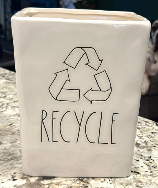 New Rae Dunn ceramic RECYCLE ♻️ trash can