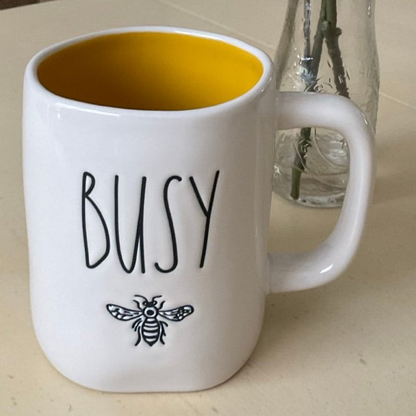 New Rae Dunn white ceramic 🐝 coffee mug BUSY BEE