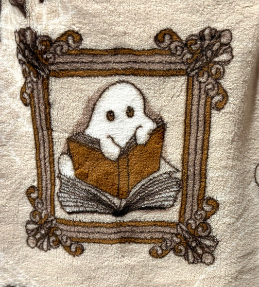 New plush oversized Halloween ghost reading book throw blanket 60x70