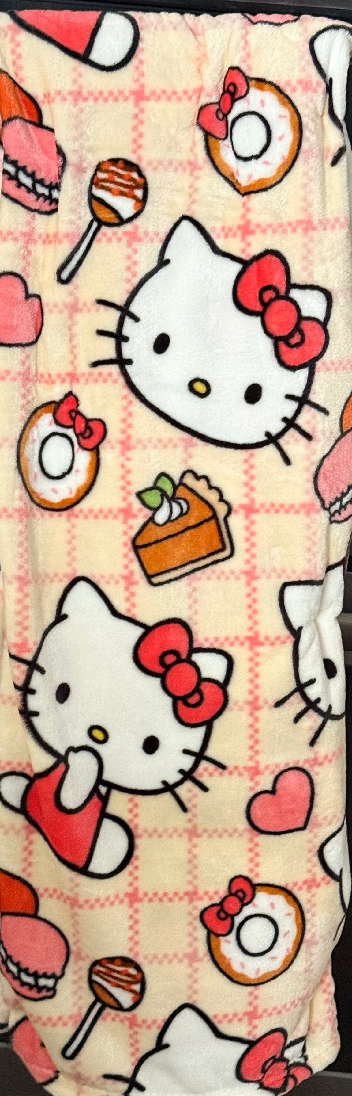 New fall Hello Kitty Pumpkin Pie & Donut fall plaid throw blanket 50x70