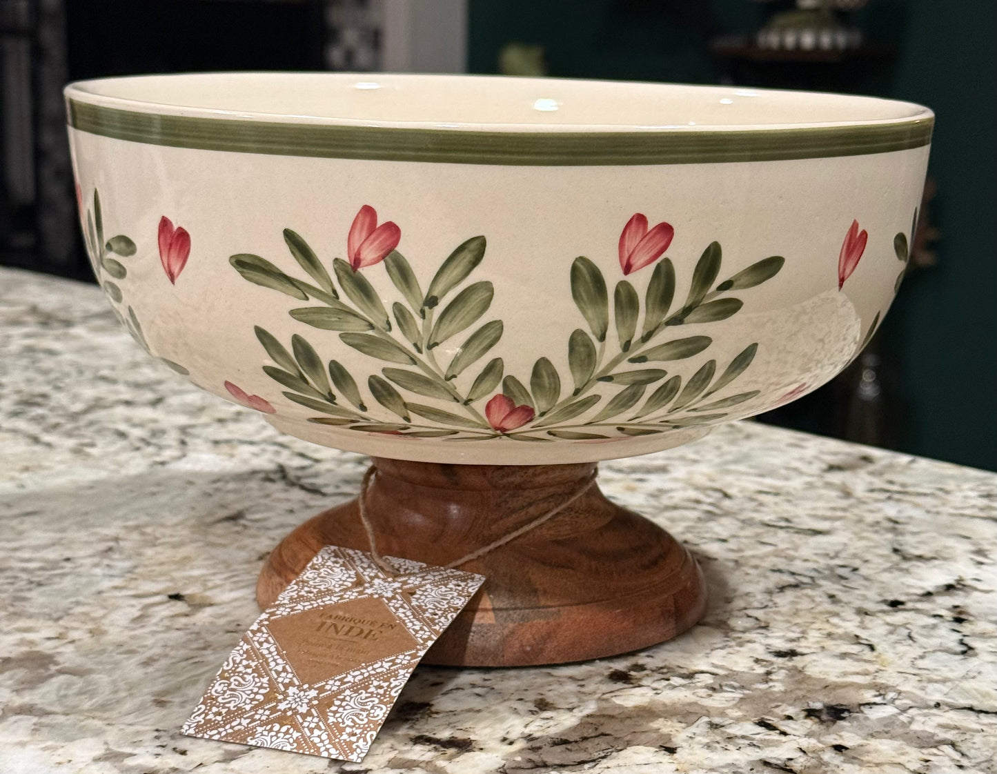 New ceramic Made in India green and pink heart raised fruit bowl 10x6