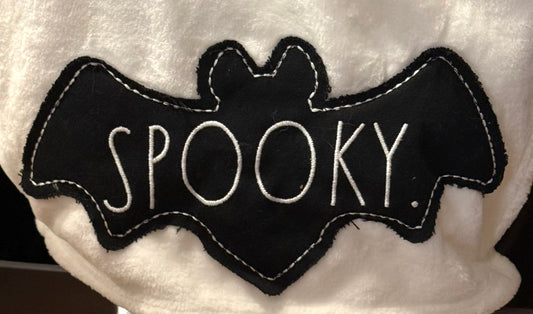New Rae Dunn white Halloween throw blanket 50x70 SPOOKY 👻