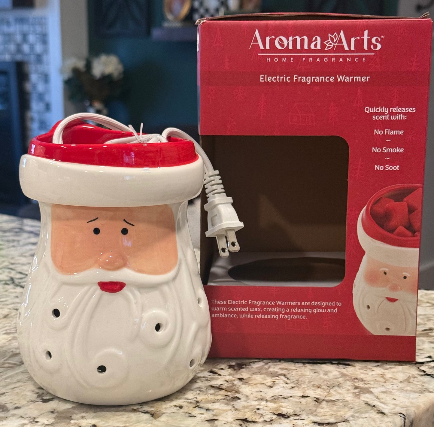 New Aroma Arts ceramic Christmas vintage plug in Santa wax warmer