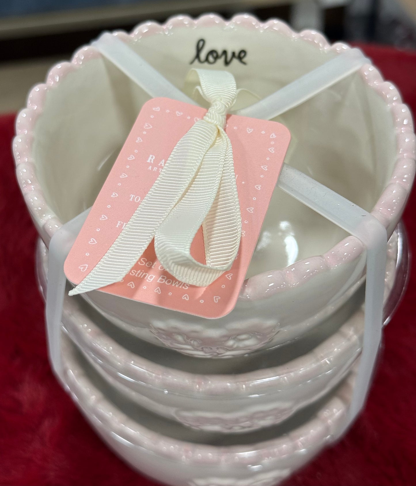 New Rae Dunn 3-piece ceramic scalloped cocktail bowl set with heart motif