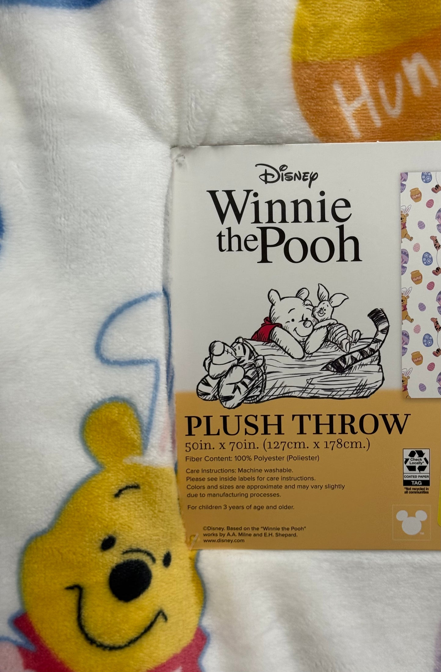 New Disney’s Winnie the Pooh & Tigger Easter throw blanket 50x70