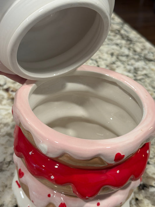 New 8.75” ceramic donut & hearts cookie jar