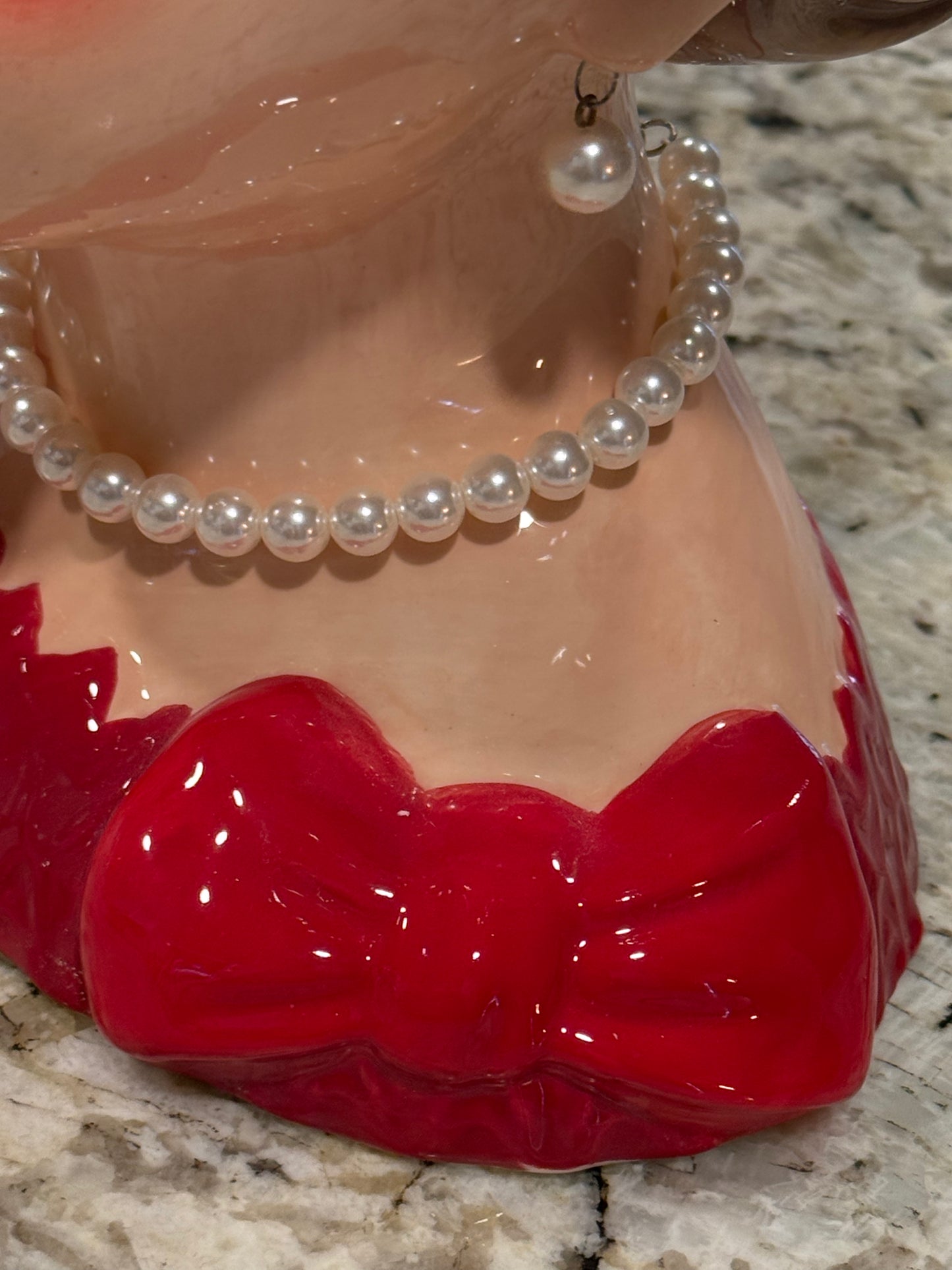 New December Diamonds poinsettia hat Christmas Vintage Lady Head Vase