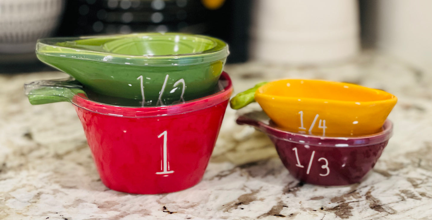 New Rae Dunn ceramic Vegetable style measuring cup set