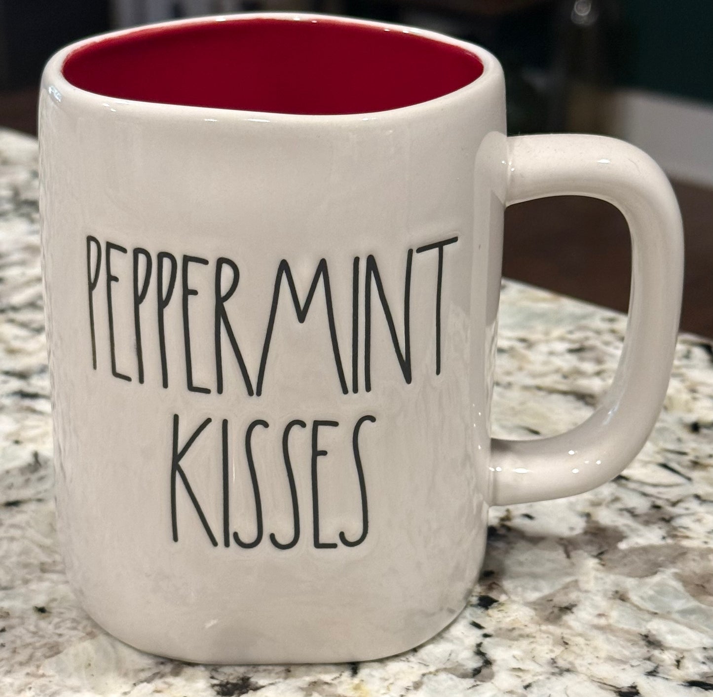 New Rae Dunn white ceramic Christmas decor coffee mug PEPPERMINT KISSES