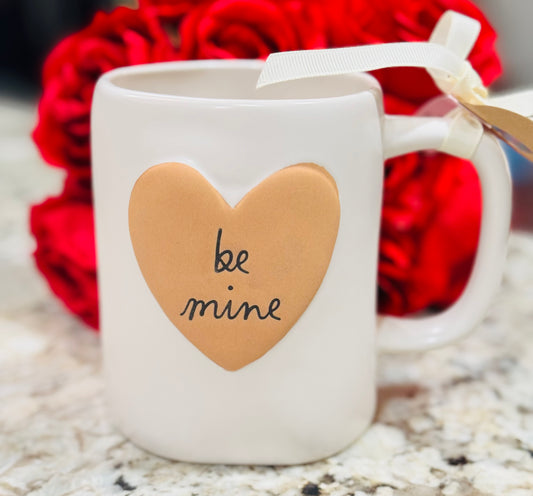 New Rae Dunn white ceramic Valentines coffee mug BE MINE