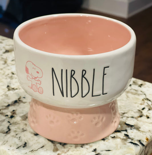 New Rae Dunn x Peanuts Snoopy line ceramic raised 5” food bowl NIBBLE