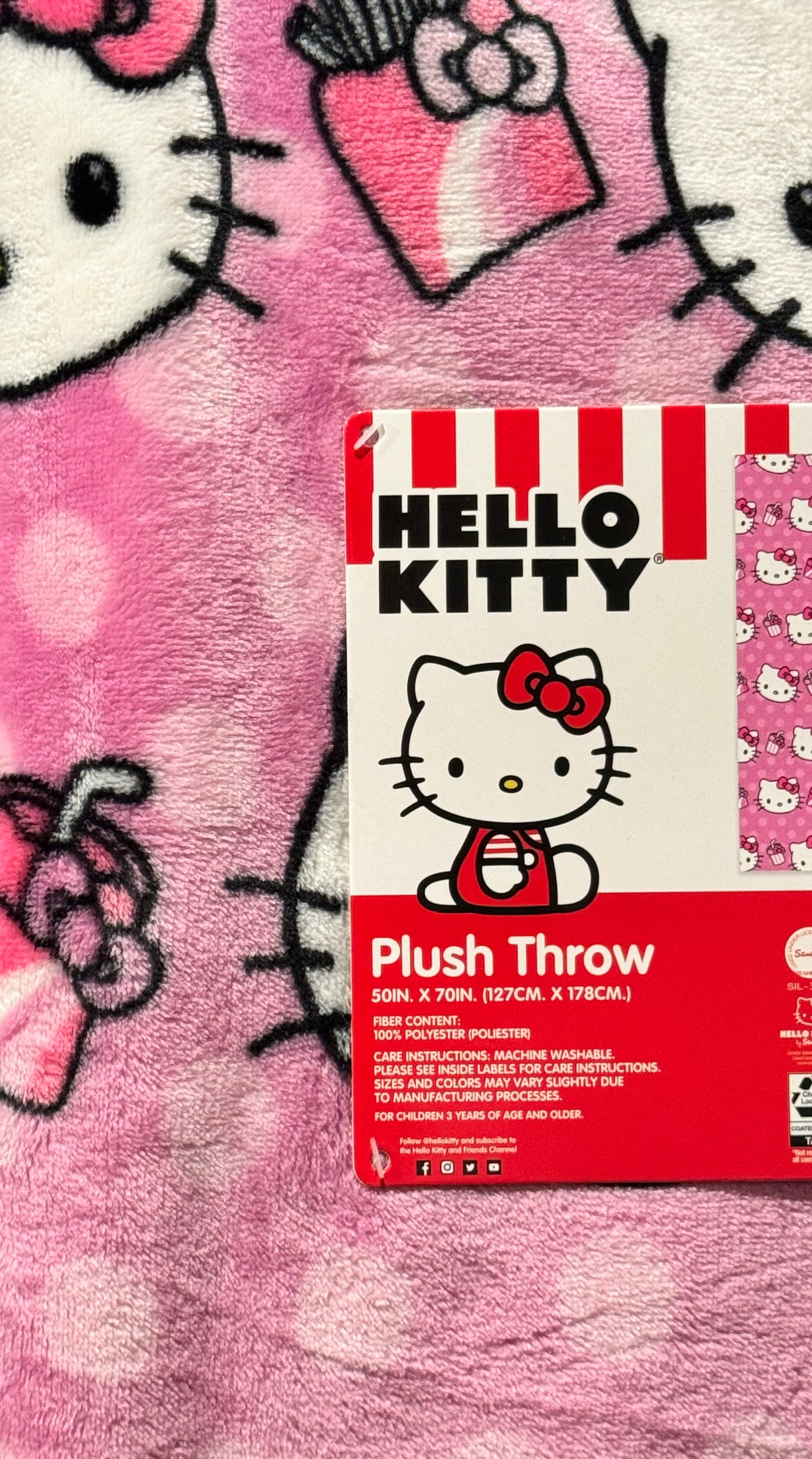 New pink Hello Kitty plush throw blanket 50x70 polka dot