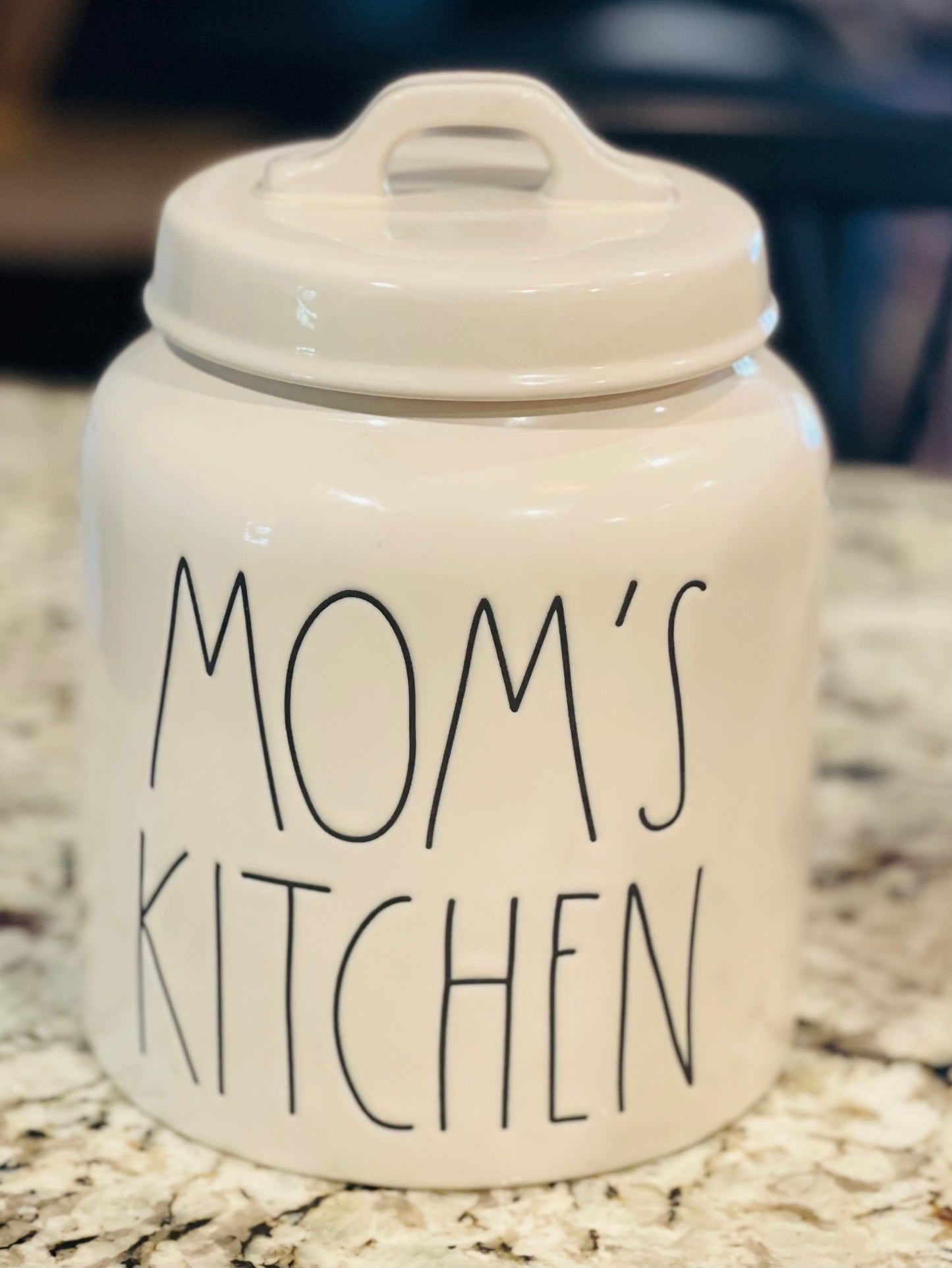 New Rae Dunn 8”ceramic MOM’S KITCHEN canister fat lid