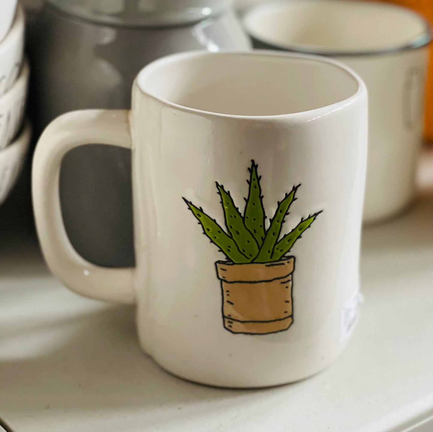 New Rae Dunn white ceramic coffee mug PLANT MOM