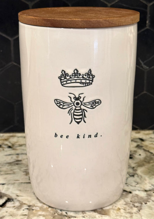 New Rae Dunn white ceramic 7” bee kind. queen bee cellar