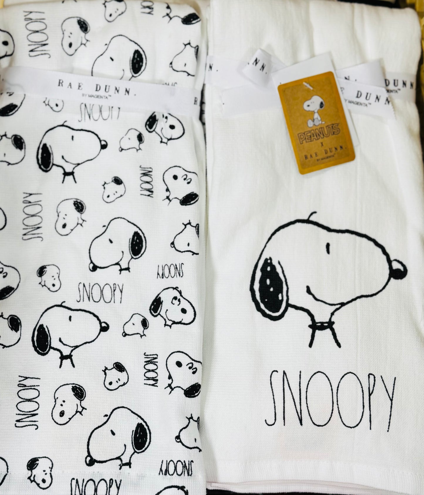 New Rae Dunn x Peanuts Snoopy 2-piece kitchen dish towel set Snoopy