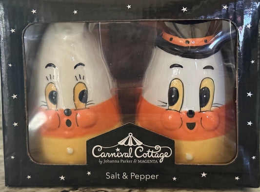 New Joanna Parker ceramic candy corn salt and pepper shaker set -top hat