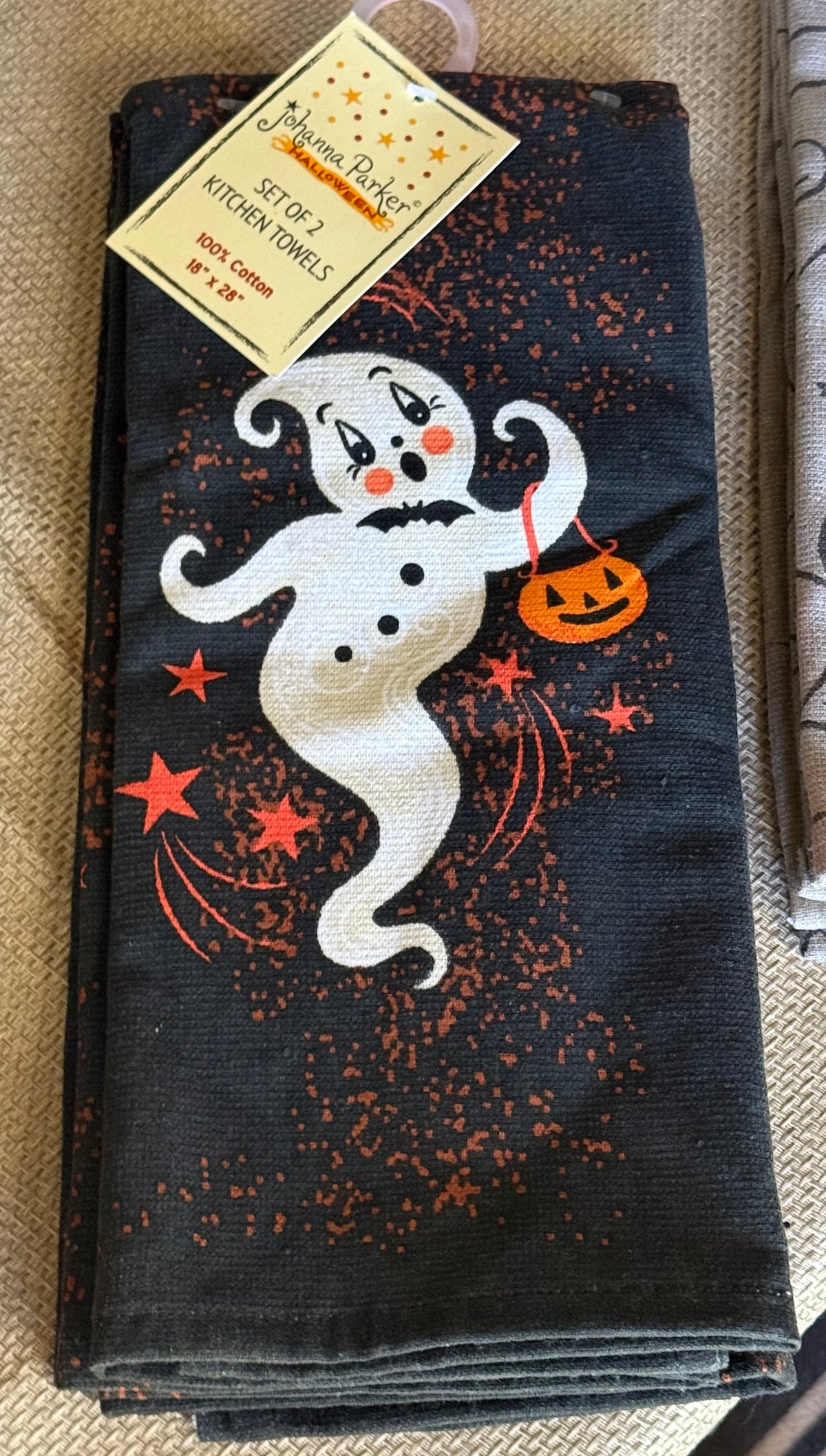 New Joanna Parker Halloween decor kitchen dish towel set of 2 -gray ghost