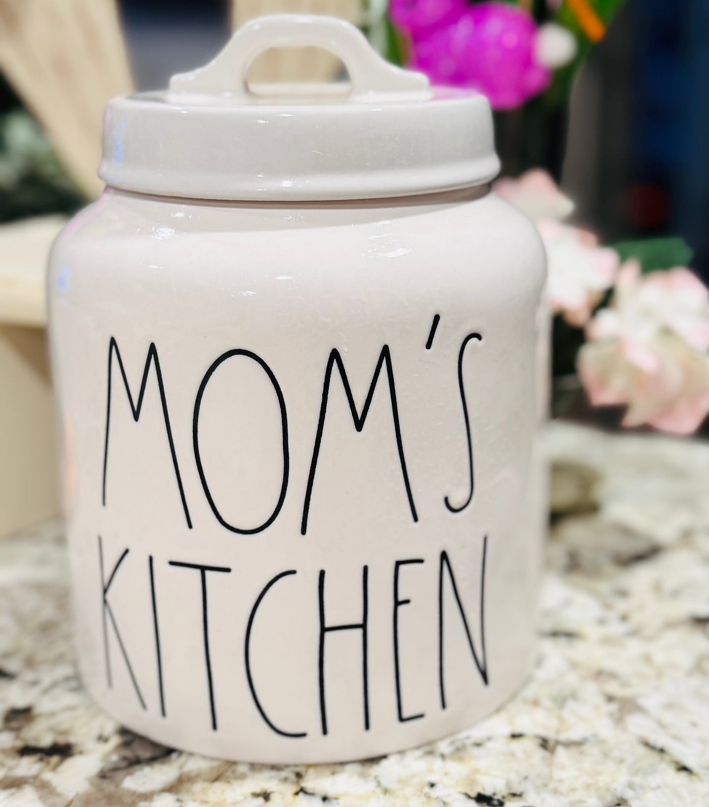 New Rae Dunn 8”ceramic MOM’S KITCHEN canister fat lid