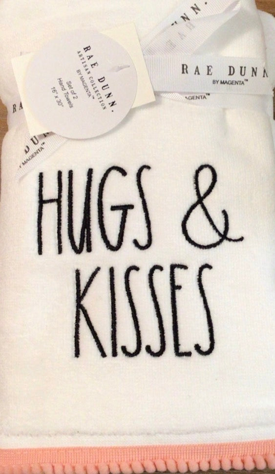 New Rae Dunn white 2-piece bathroom hand towel set HUGS & KISSES