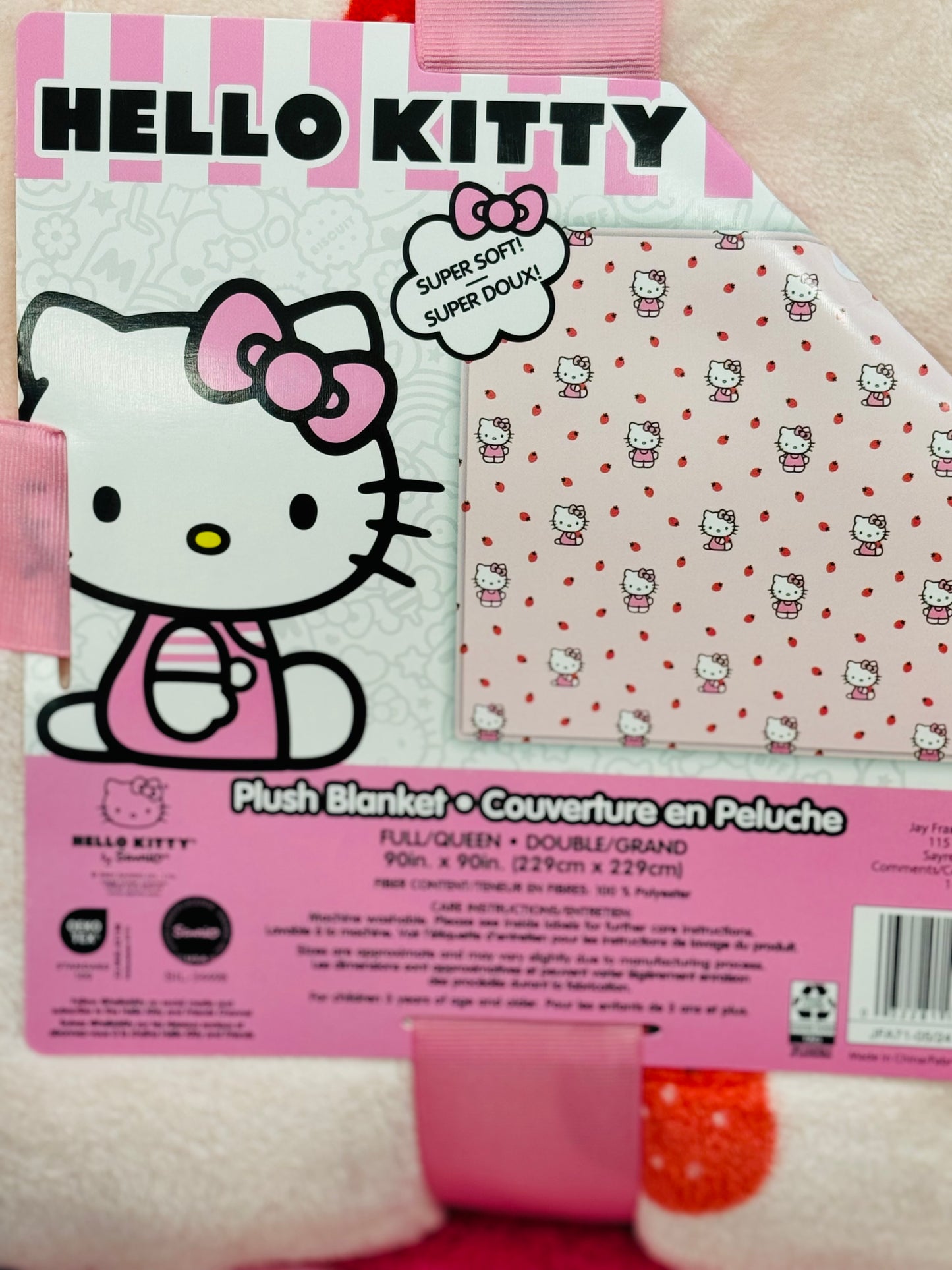 New Release Hello Kitty white strawberry 🍓 90x90 FULL/QUEEN size blanket