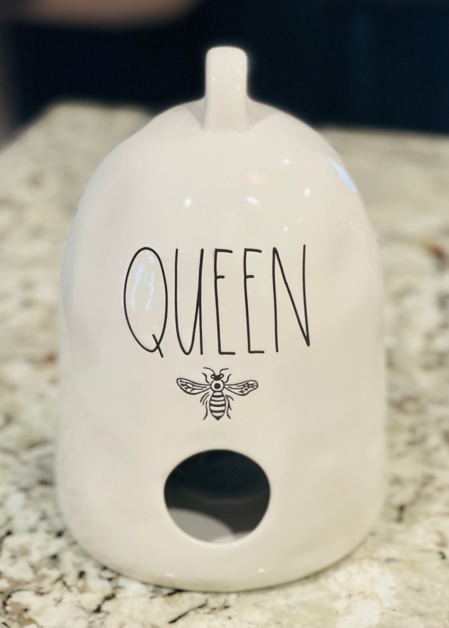 Rae Dunn white ceramic coffee birdhouse decor QUEEN BEE 🐝